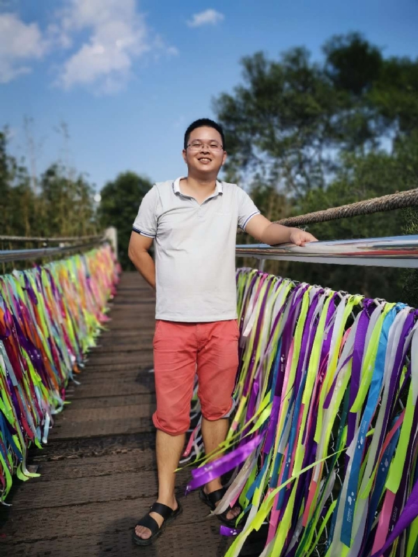 大象的第一张照片--长泰征婚网