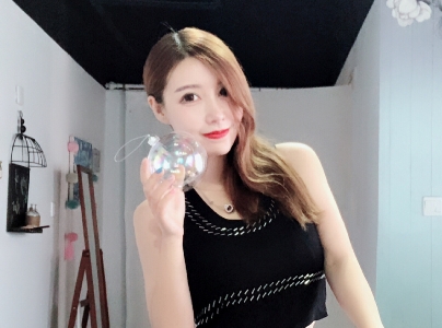 玫瑰有刺勿随意的第四张照片--长泰征婚网