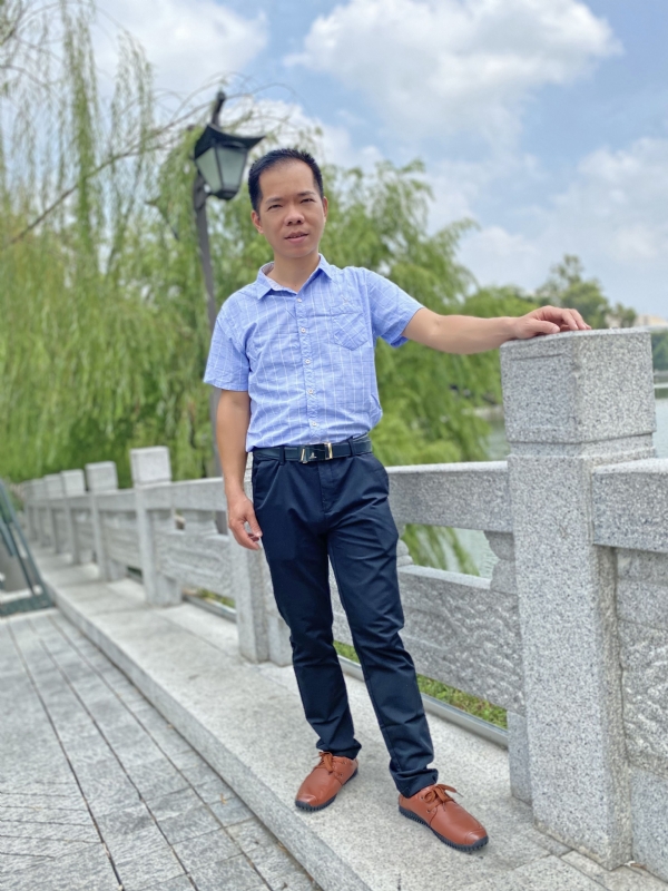 奇峰向阳的第一张照片--长泰征婚网