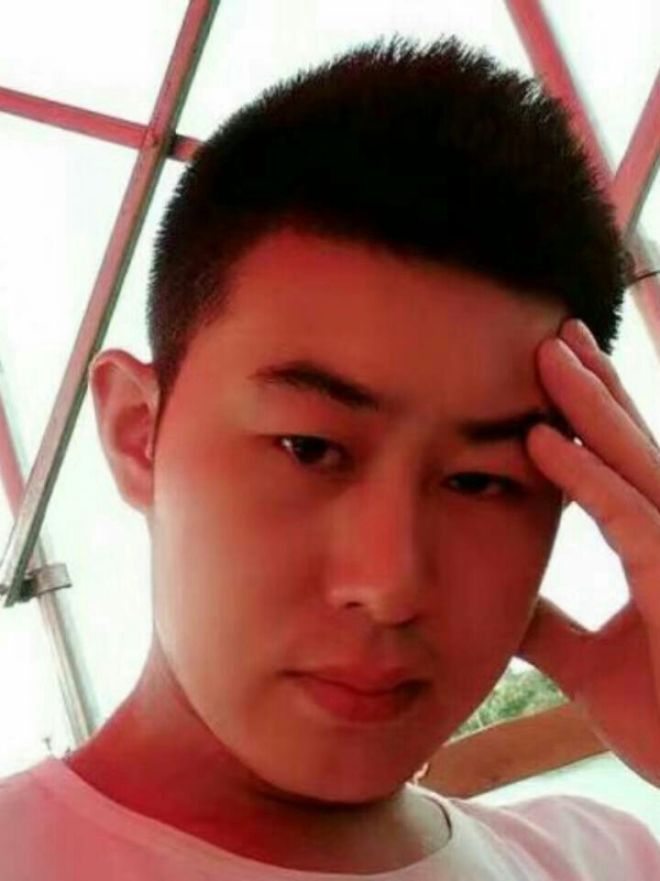 淡漠的第一张照片--长泰征婚网