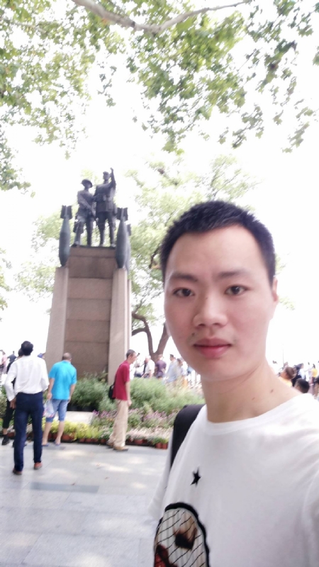 志东的第三张照片--长泰征婚网