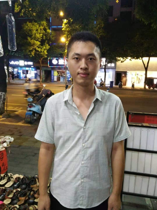 单身的雄鹰的第一张照片--长泰征婚网