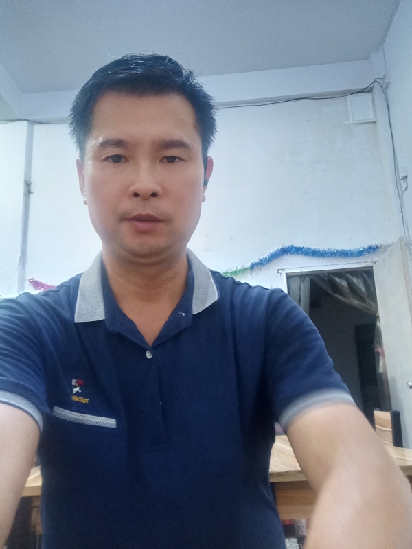 我是自强不息的第一张照片--长泰征婚网