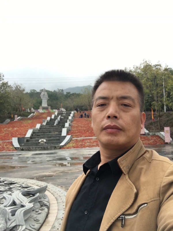 开心的松鼠的第二张照片--长泰征婚网