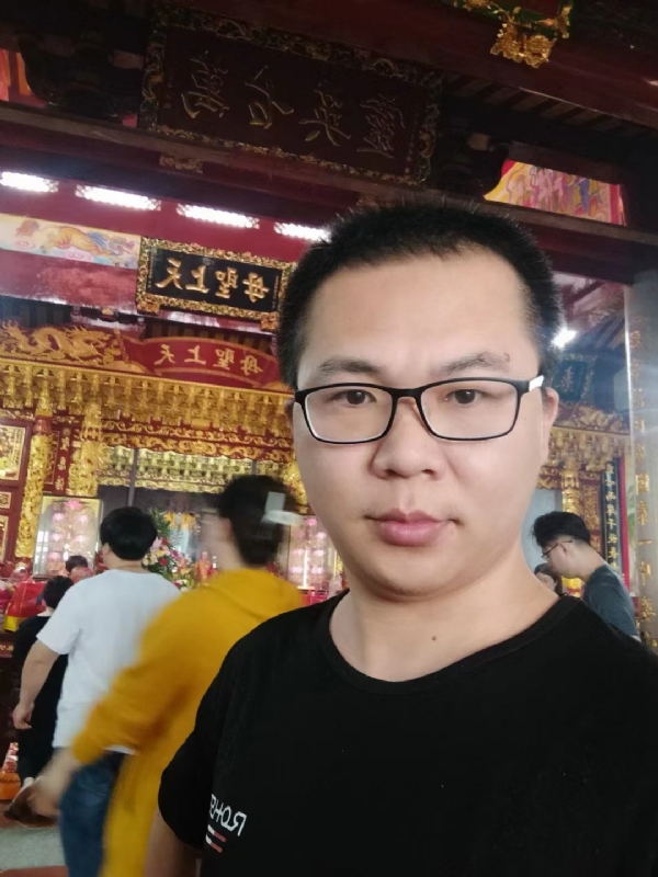 天哥的第二张照片--长泰征婚网