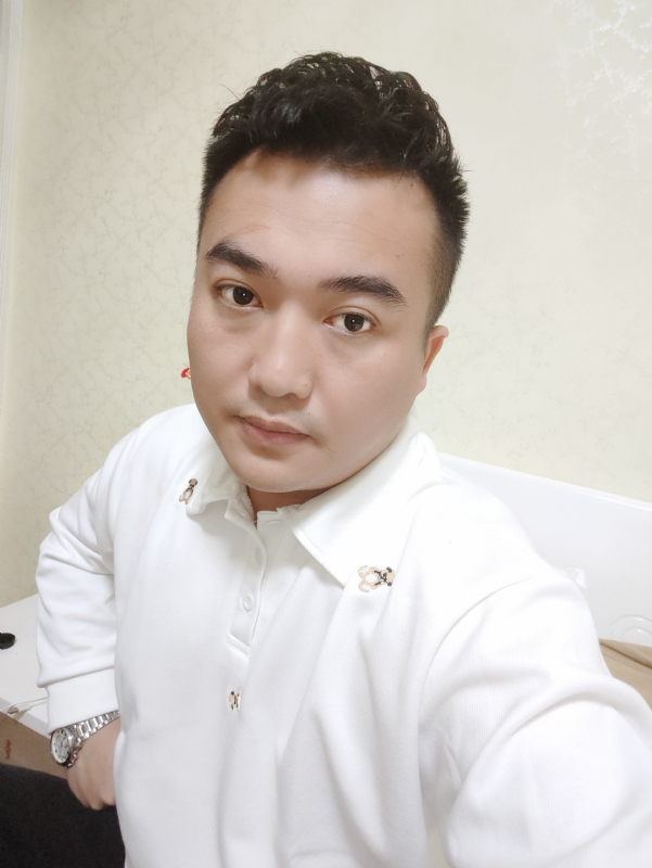 哈哈先生的第三张照片--长泰征婚网