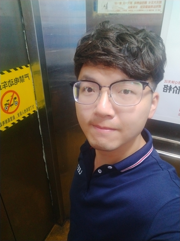 H先生的第二张照片--长泰征婚网