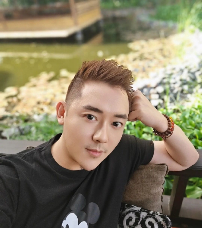 黄家豪的第二张照片--长泰征婚网