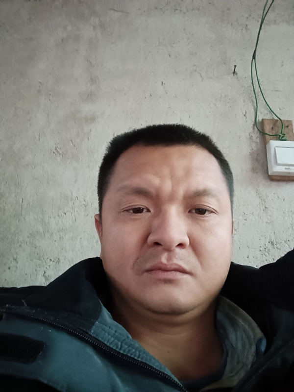 兰成龙的第二张照片--长泰征婚网