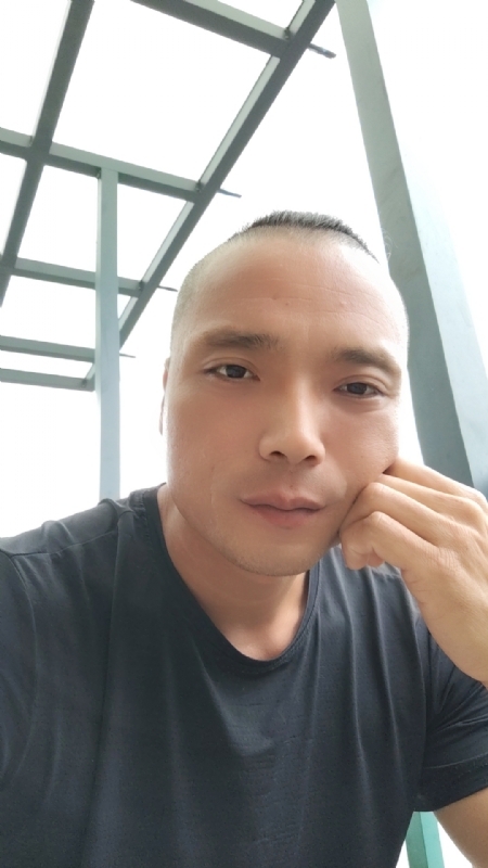 伯爵的第三张照片--长泰征婚网