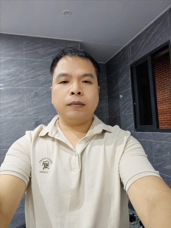 刘两水的第一张照片--长泰征婚网