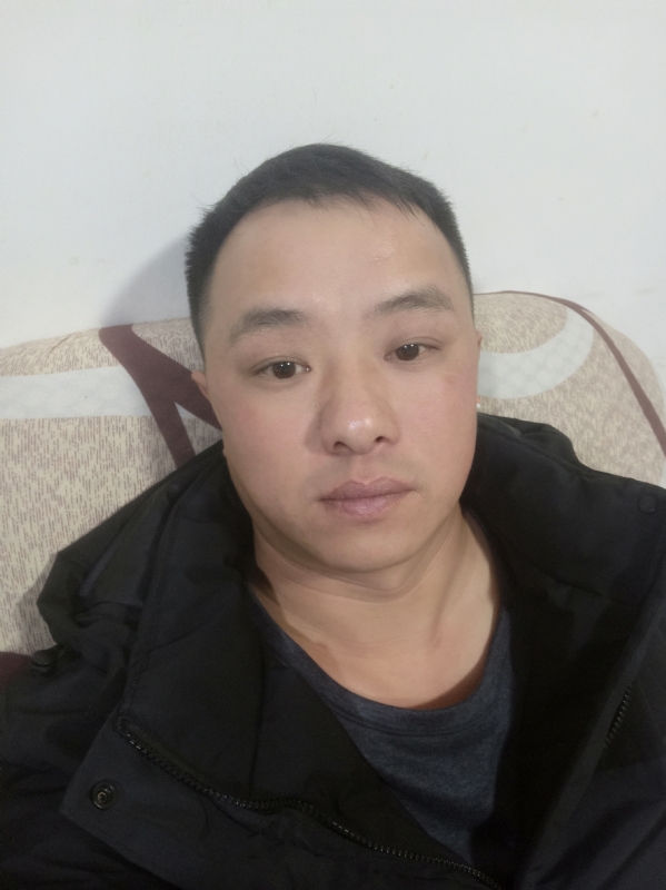 辉荣的第三张照片--长泰征婚网