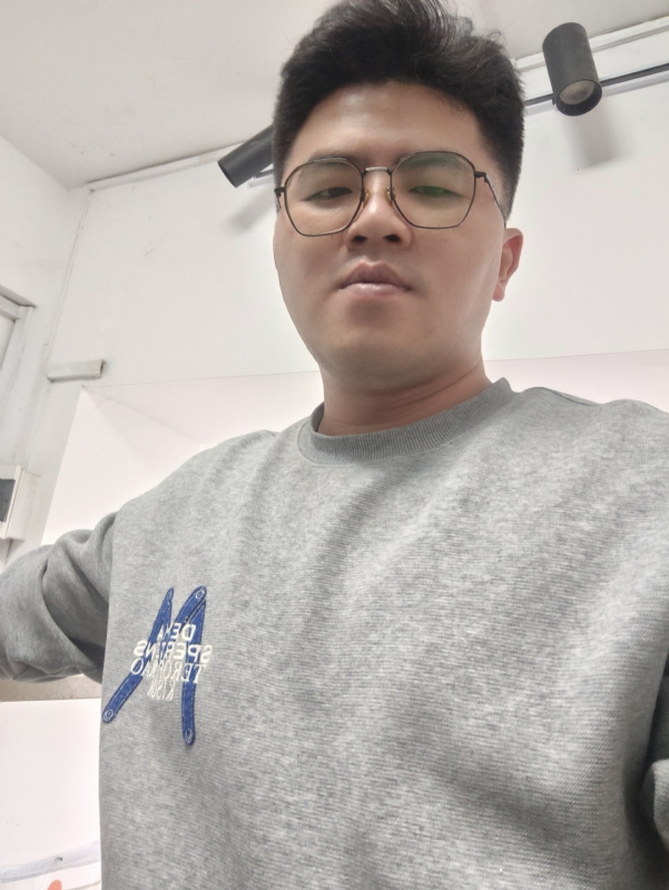 Mr的第三张照片--长泰征婚网